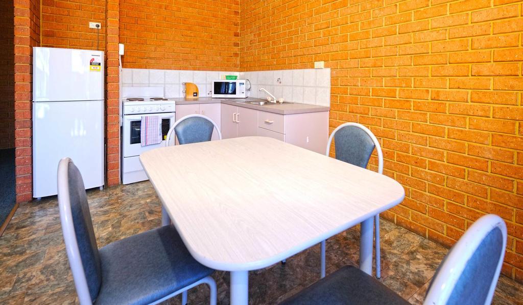 Abrolhos Reef Lodge Geraldton Exterior foto