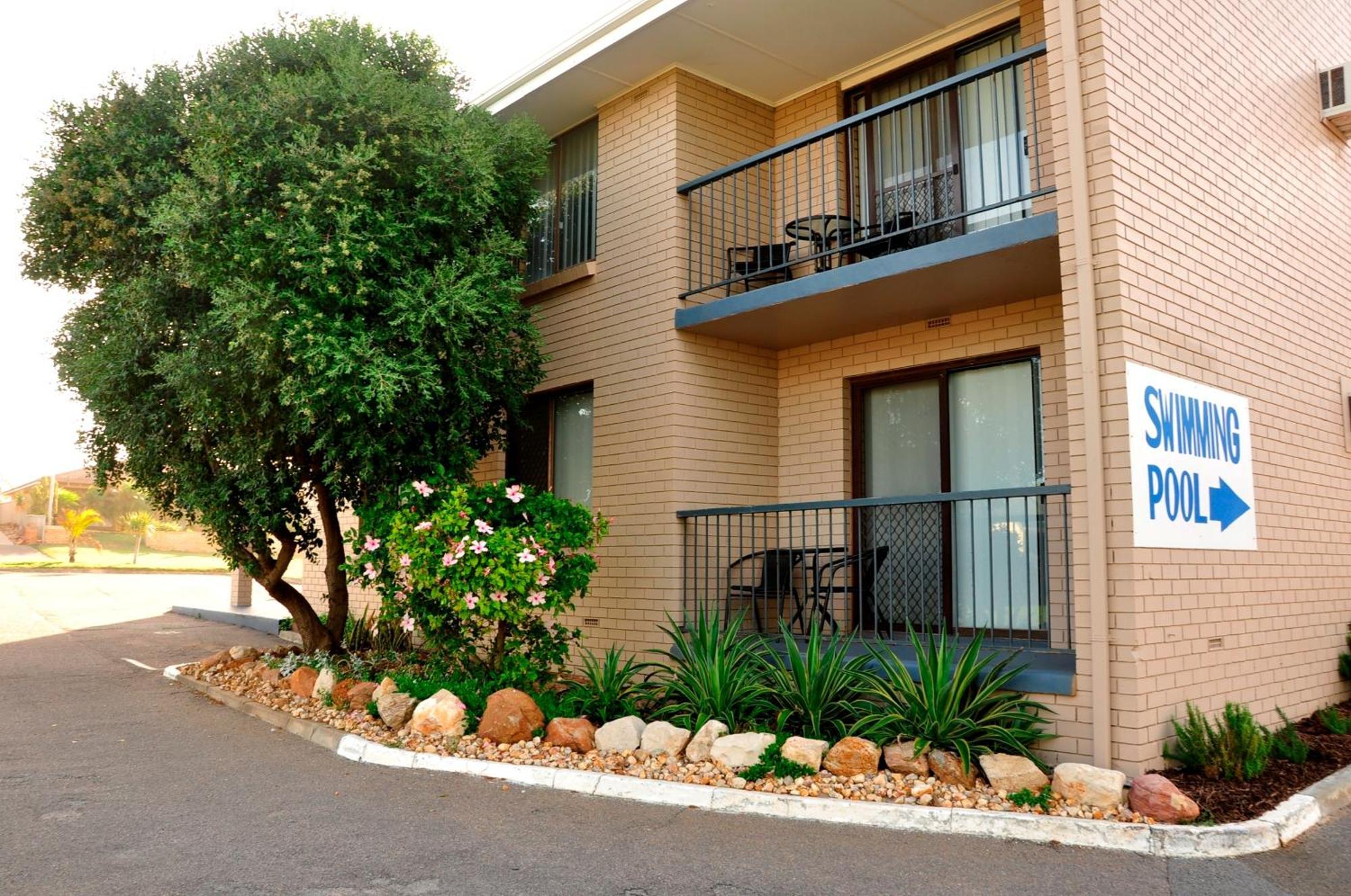 Abrolhos Reef Lodge Geraldton Exterior foto