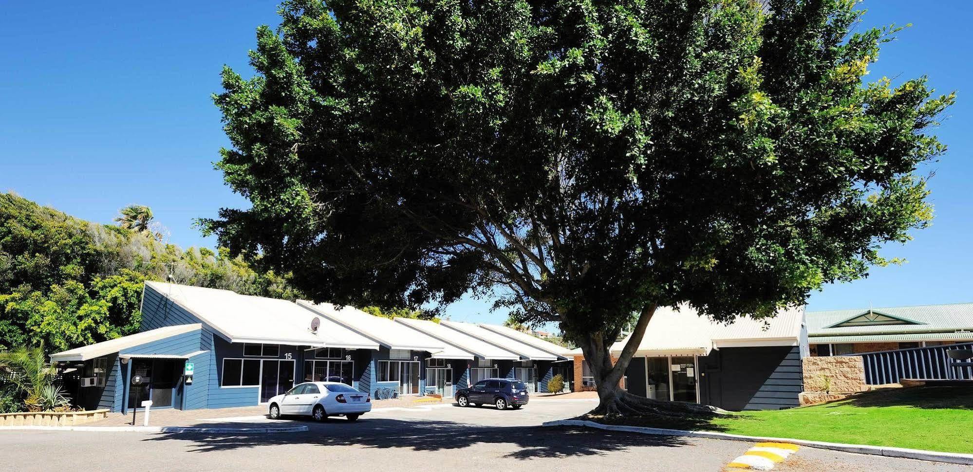 Abrolhos Reef Lodge Geraldton Exterior foto