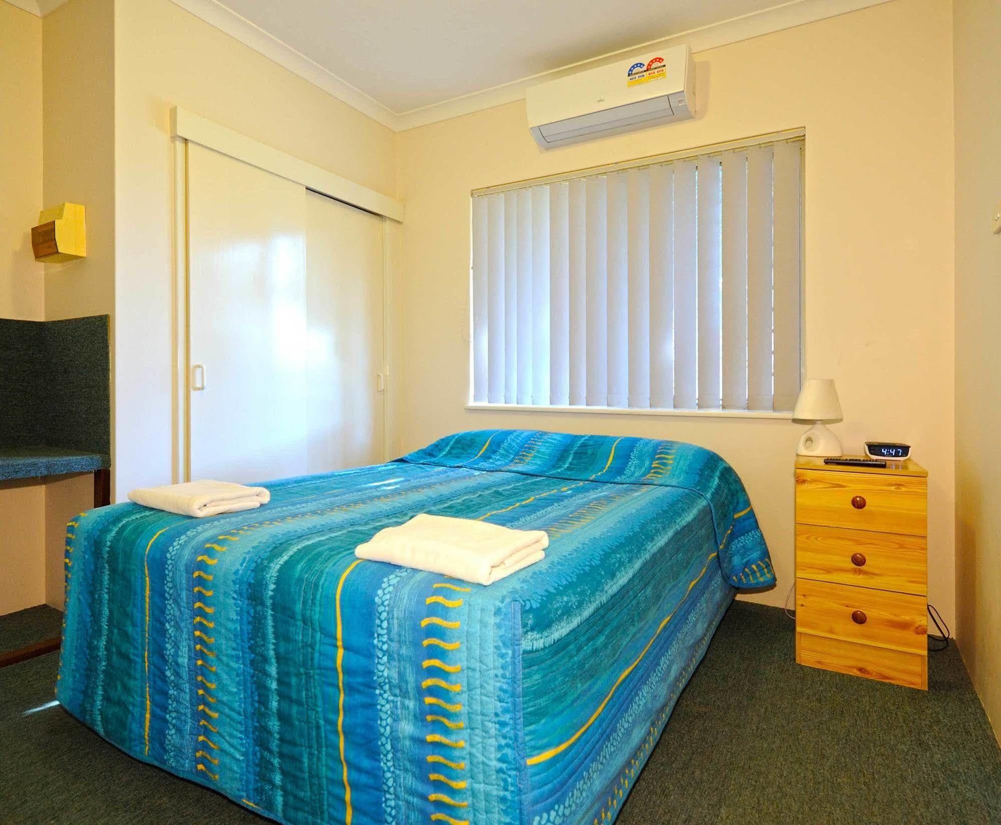 Abrolhos Reef Lodge Geraldton Exterior foto