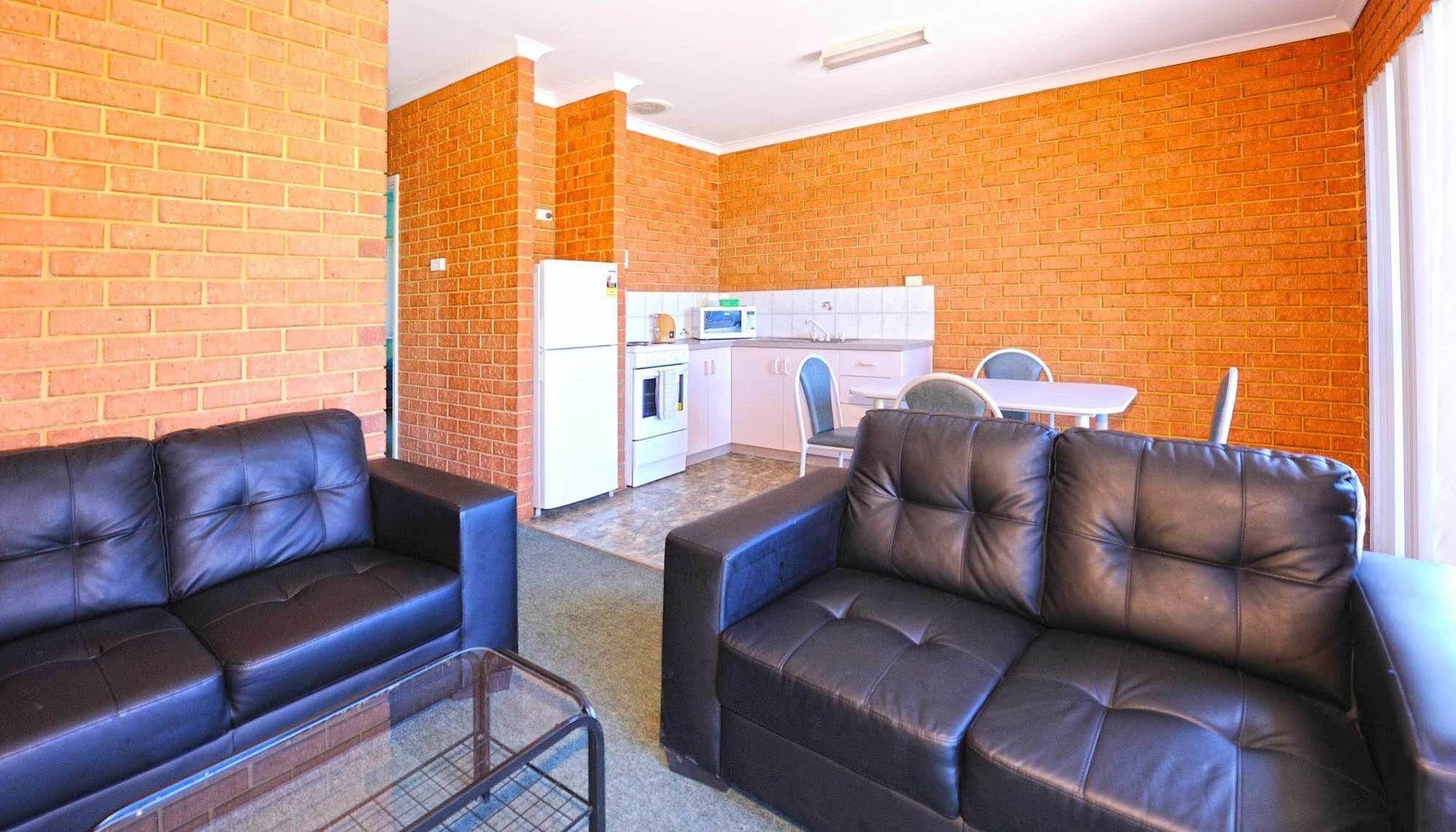 Abrolhos Reef Lodge Geraldton Exterior foto