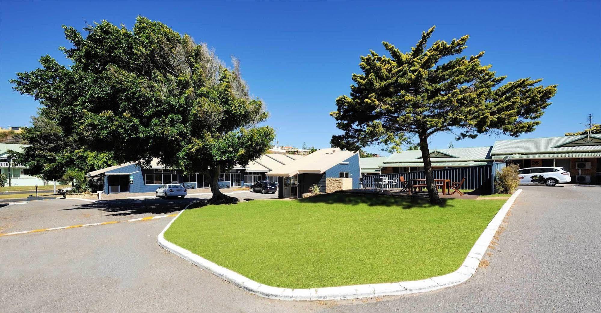 Abrolhos Reef Lodge Geraldton Exterior foto